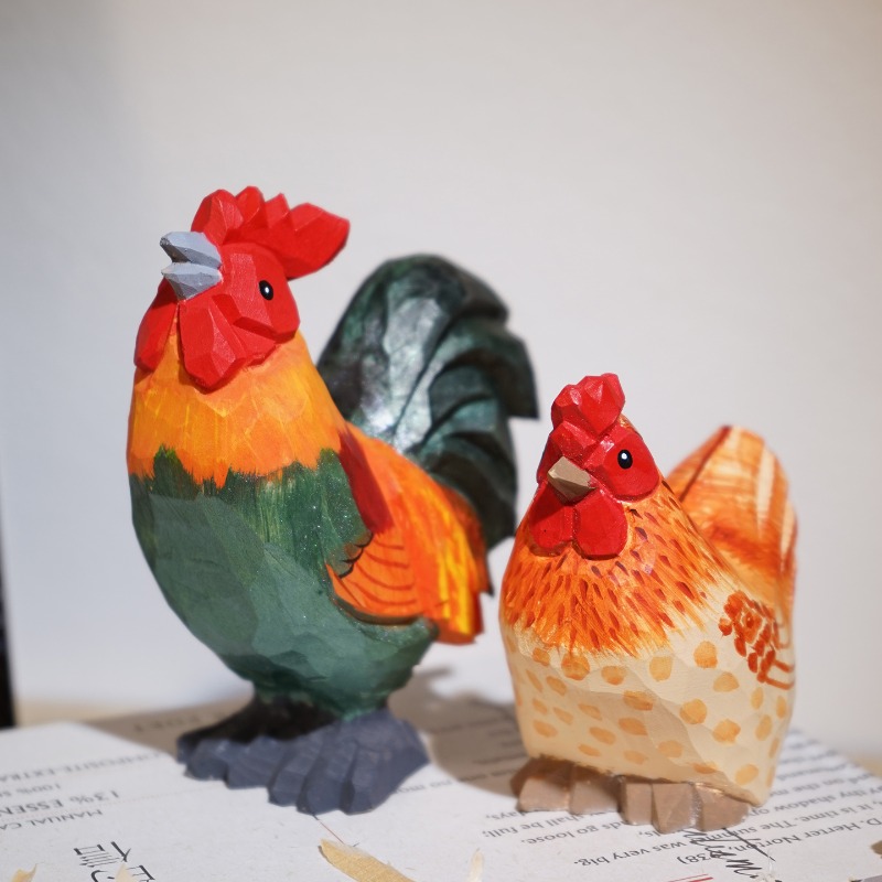 Desk Setup Nature - Coq et poule de ferme, Sculpture