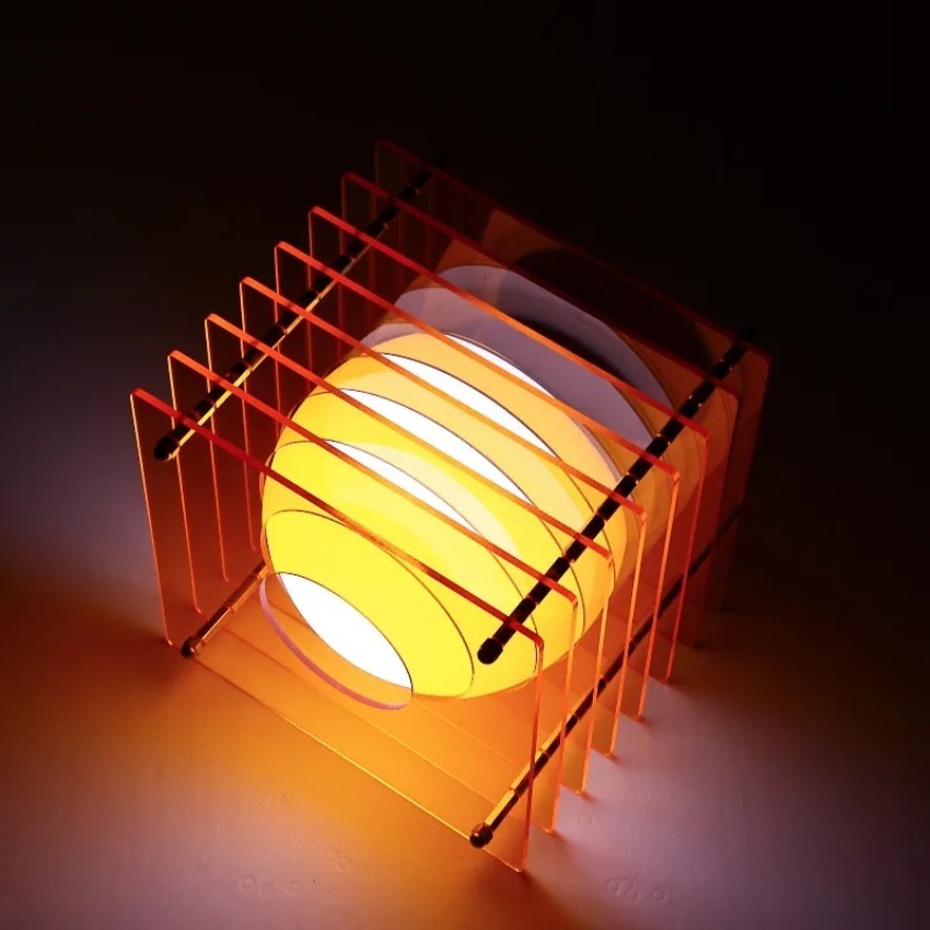 Lampe lunaire en acrylique à m - Desk Setup Lamp avis et prix